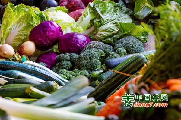 和县：把无公害蔬菜种在高原人民家门口 ()