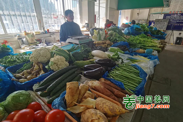 上海：“菜篮子”整体价格平稳 ()