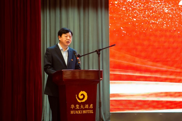 平度市政府副市长生辉致辞 ()